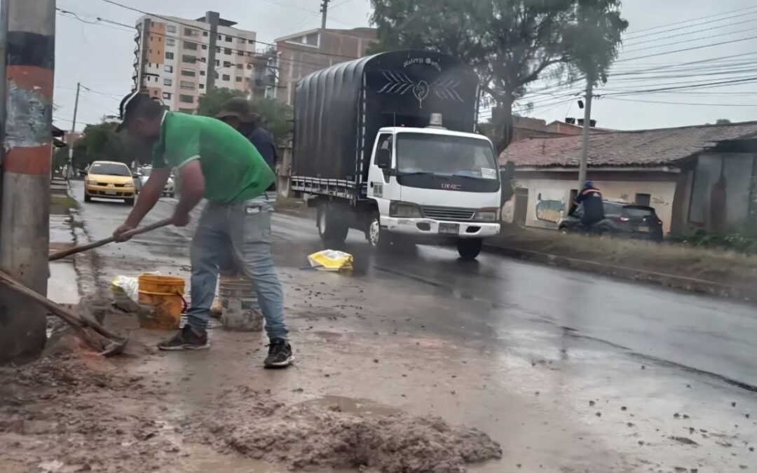 Ciudadano irresponsable daña vía de Sogamoso recién pavimentada #Tolditos7Días