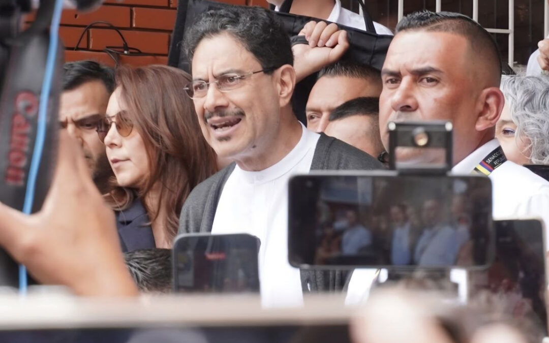 Movimiento indígena se adhiere a Cepeda para la segunda vuelta presidencial colombiana