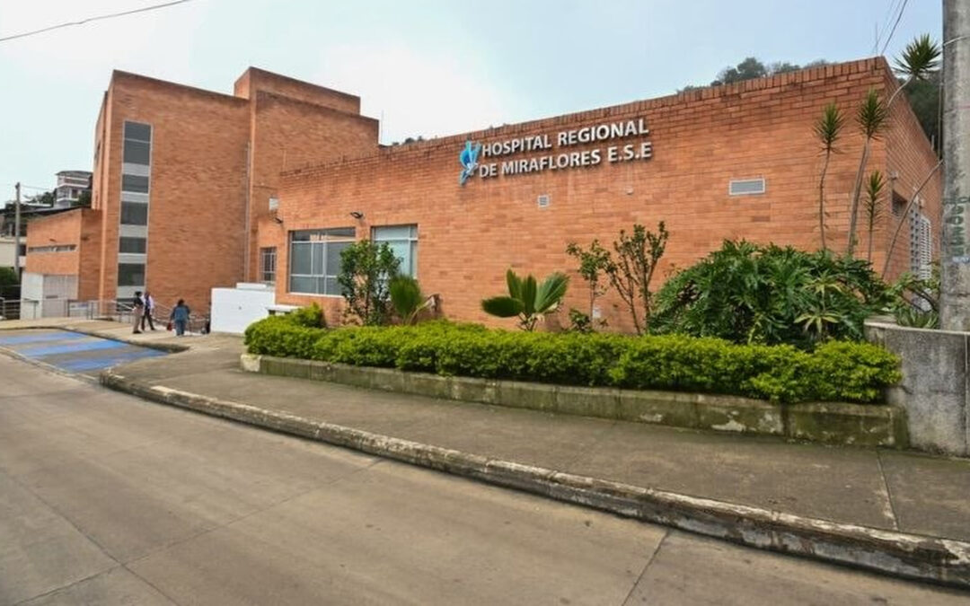 Hospital Regional de Miraflores declara alerta roja por sobreocupación en urgencias y hospitalización