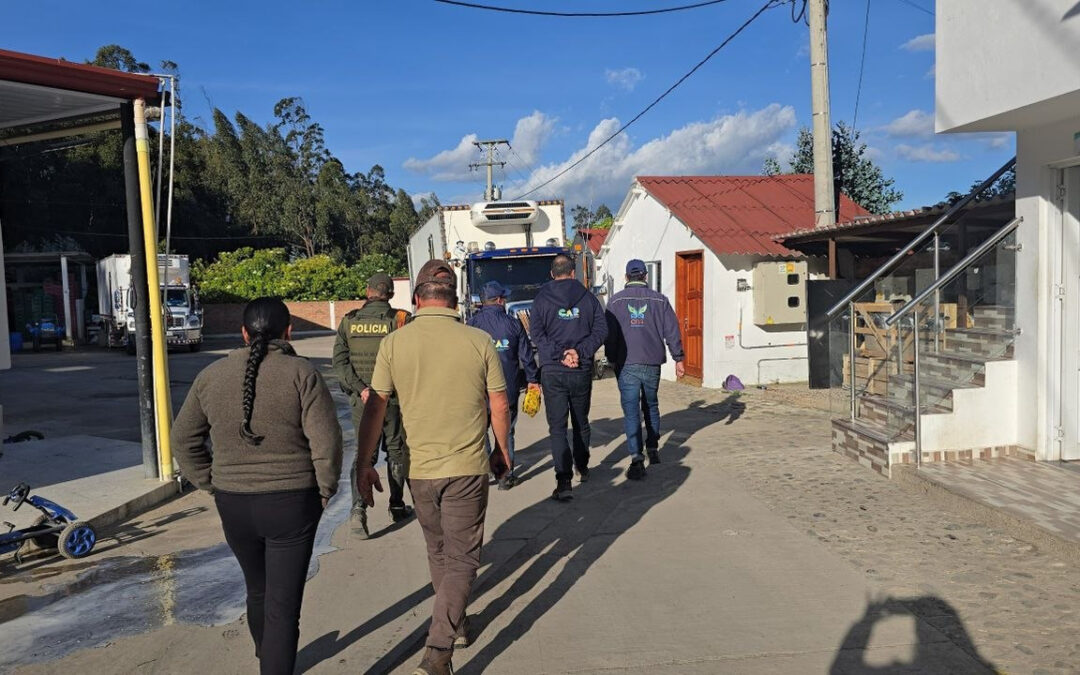 En Chiquinquirá, la CAR ordenó suspender los vertimientos de una planta de lácteos por afectaciones ambientales