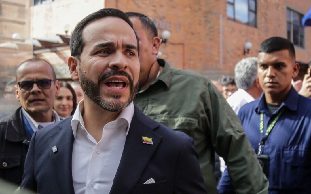 Magistrados compañeros de Tribunal de Bogotá no apoyarían medida cautelar contra campaña de De la Espriella