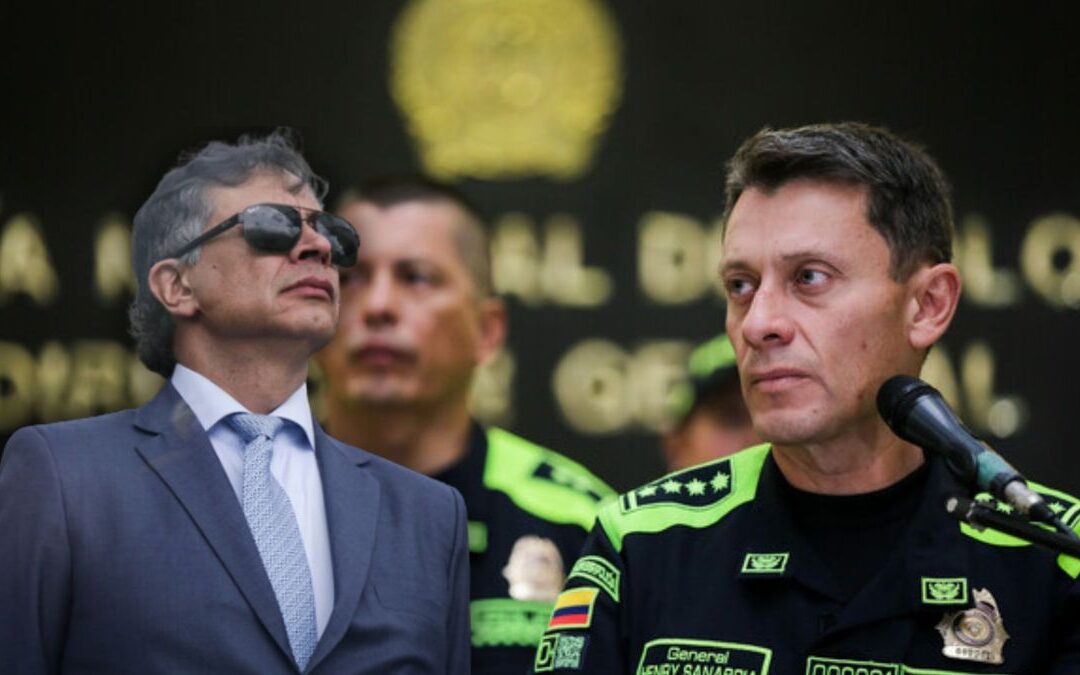 ‘El Gobierno se molestó porque dije que lo que ocurrió en Caquetá con 72 policías era un secuestro’: general Henry Sanabria