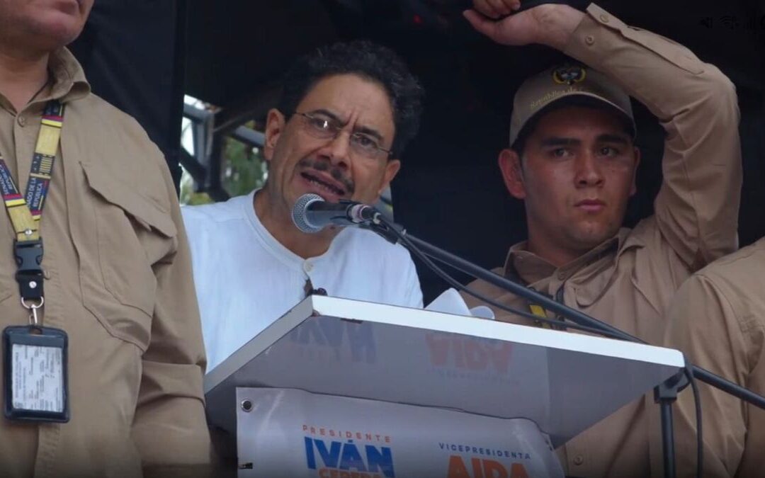 Iván Cepeda lanzó críticas contra Álvaro Uribe por la condena de su hermano en acto público en Cali