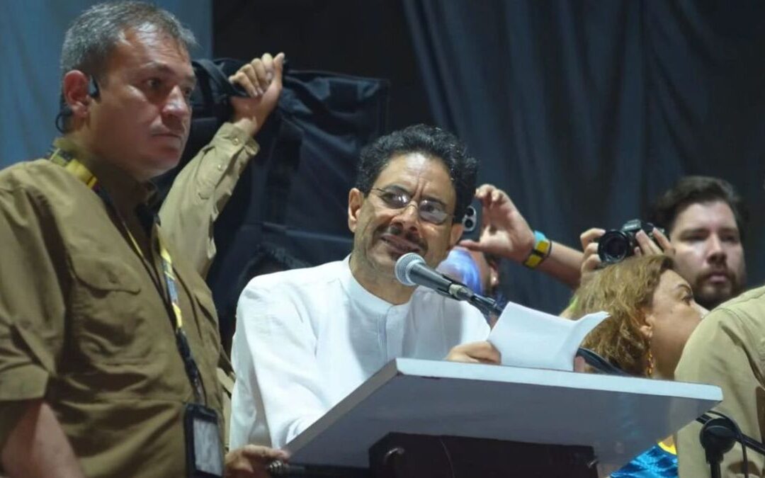 Iván Cepeda dice que si gana la Presidencia cerrará las puertas al fracking