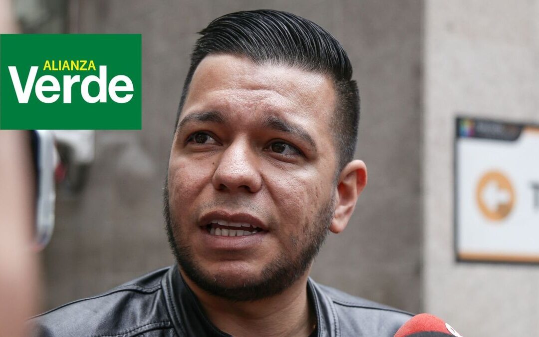 Jota Pe Hernández no ha podido separarse del Partido Verde: su única salida es que lo expulsen