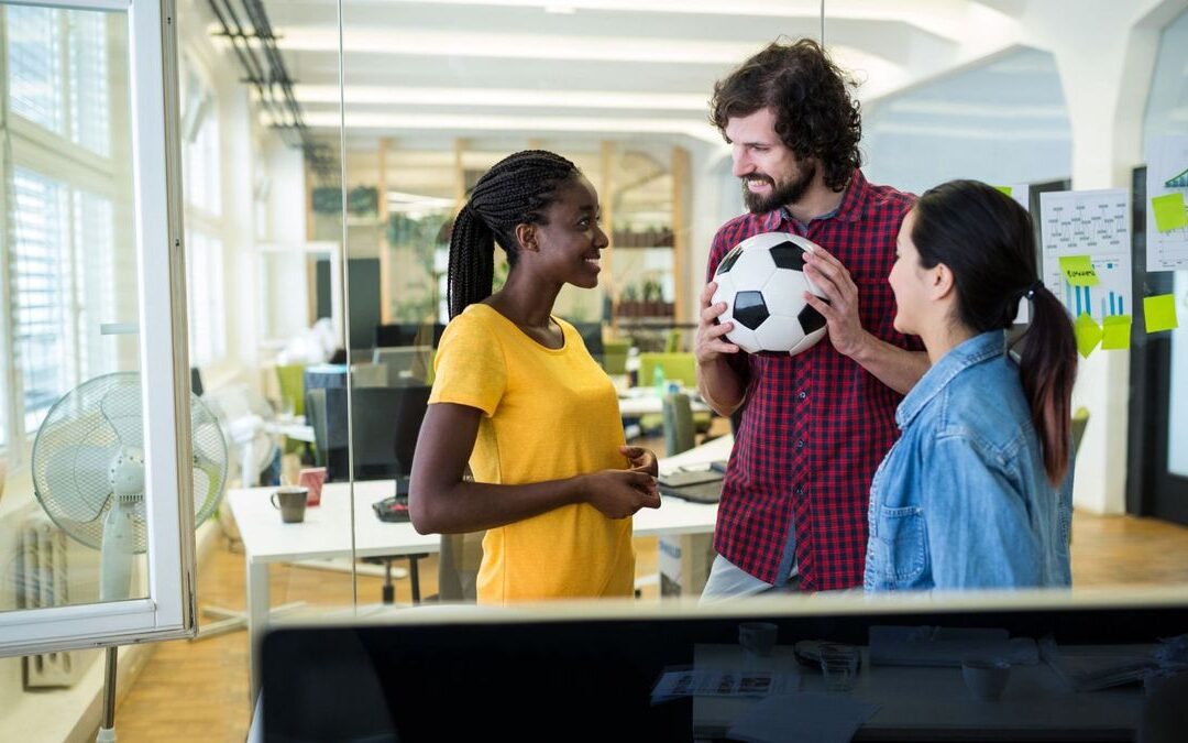 Empresas pueden exigir compensación de tiempo por ver el Mundial en horario laboral: estas son las condiciones