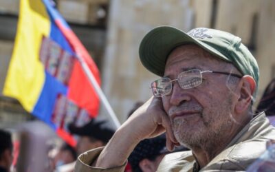 Pensionados ahora podrían aumentar el valor de su mesada y recibir pagos retroactivos este 2026: así pueden solicitarlo