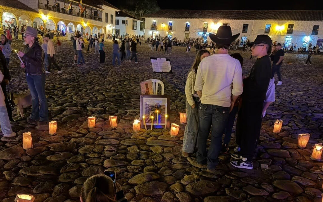 En Villa de Leyva, cientos de personas participaron en velatón por Kira y exigieron justicia por su muerte