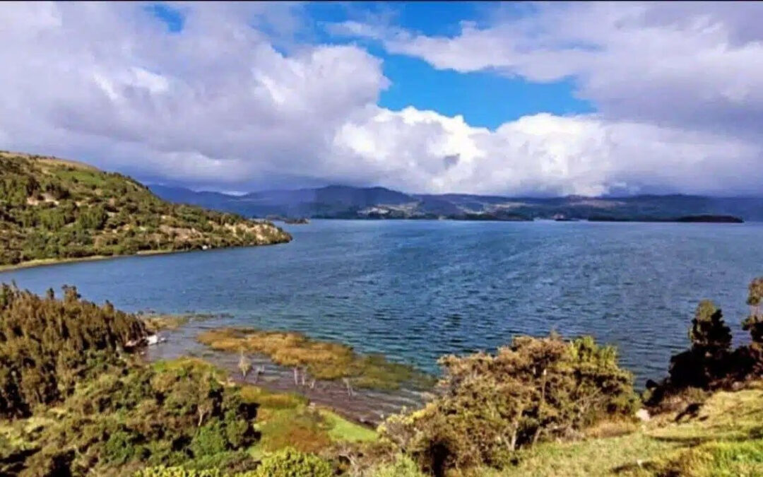 Nadadores locales y nacionales retarán el frío del lago de Tota