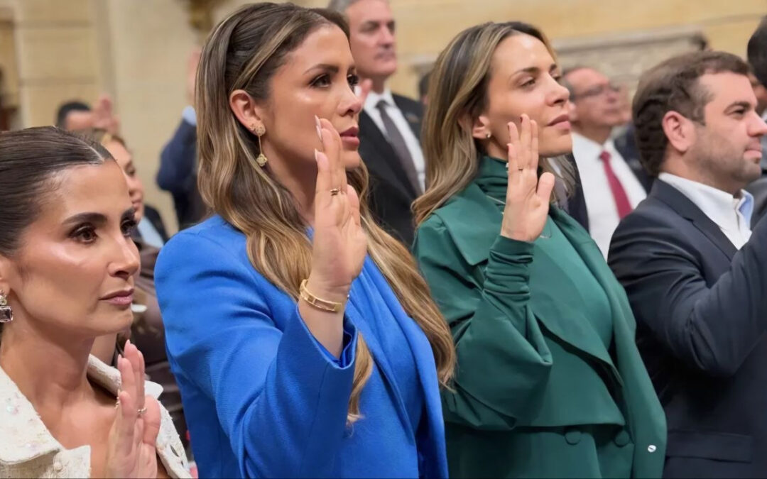 Congresista Zandra Bernal cuestiona billonarios recursos para paneles solares que anunció Petro #Tolditos7Días