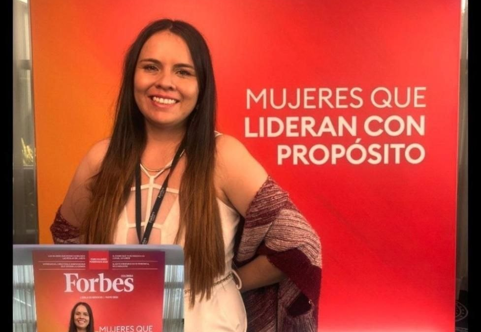 Emprendimiento de estudiante de la UPTC llegó al Encuentro Forbes Mujeres en Bogotá