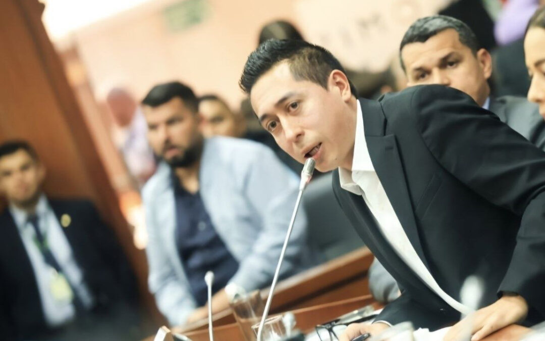 John Amaya explicó por qué los Verdes respaldaron al nuevo Contralor General de la República #Tolditos7Días