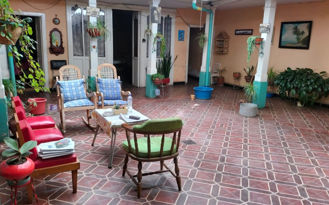 Se Vende – Casa Colonial, Tunja. Ubicada en el Centro histórico, cerca al Parque Pinzón