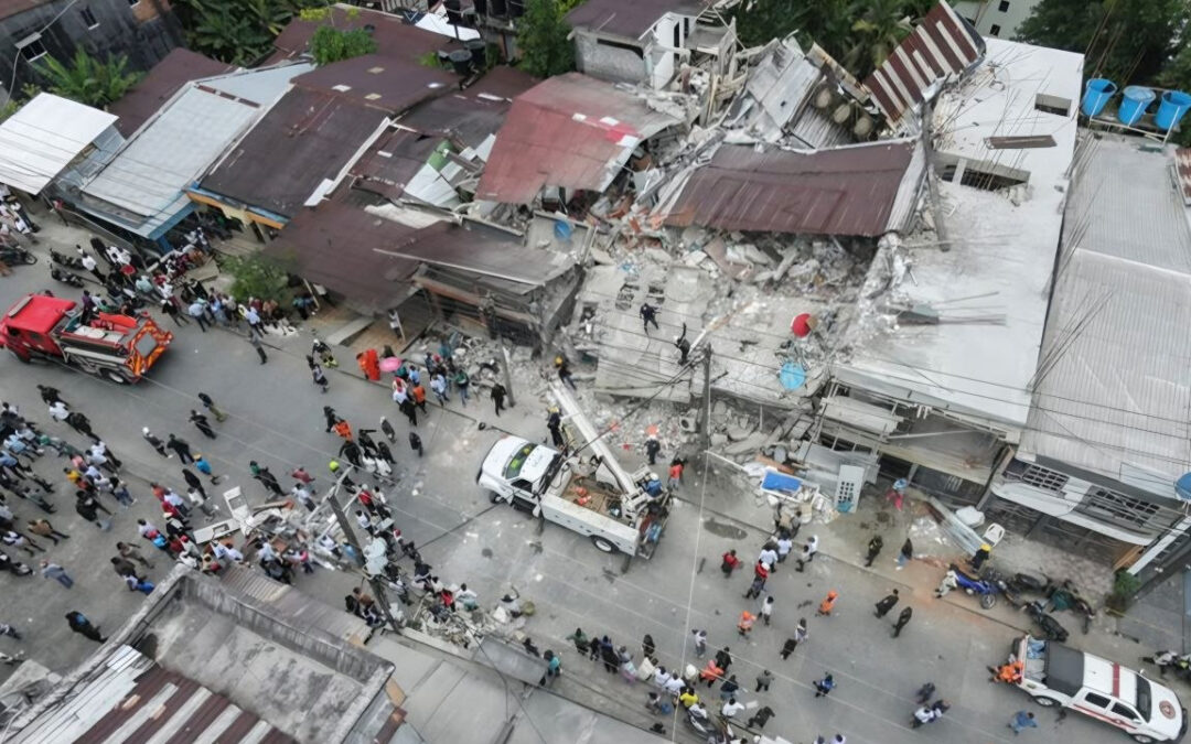 Terremoto en Colombia deja al menos 132 muertos, hospitales desbordados y toques de queda