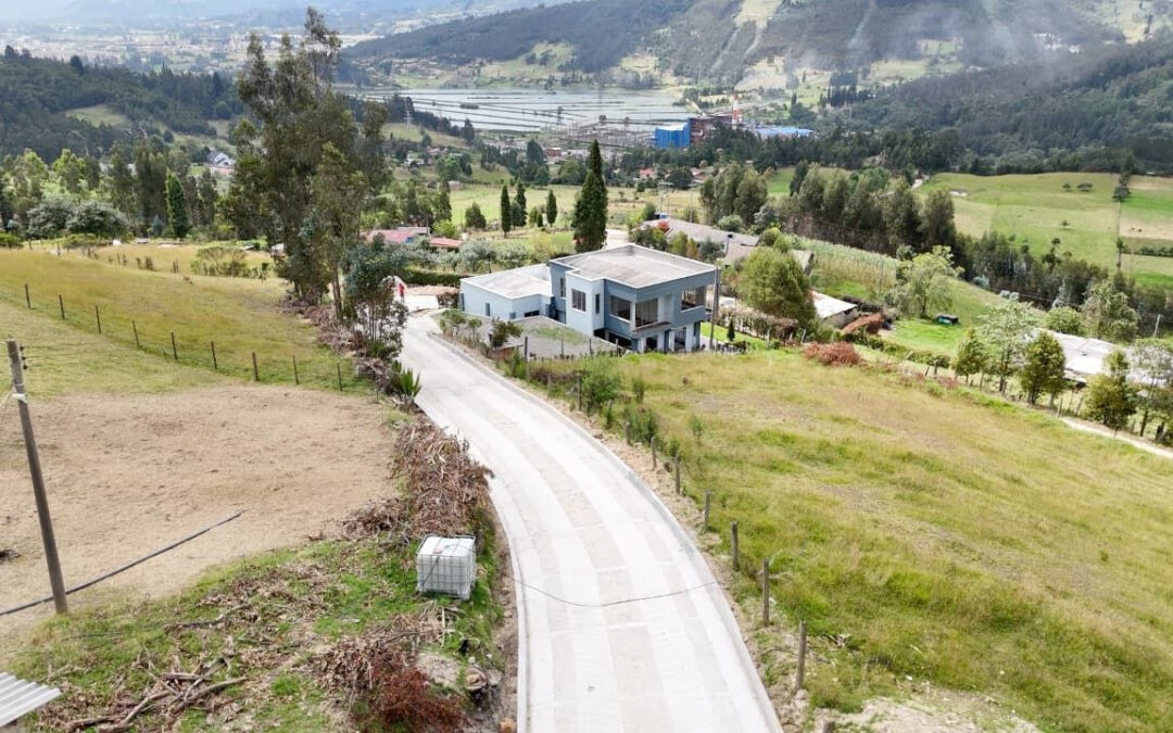 En Paipa le apuestan a una buena conectividad vial en barrios y veredas