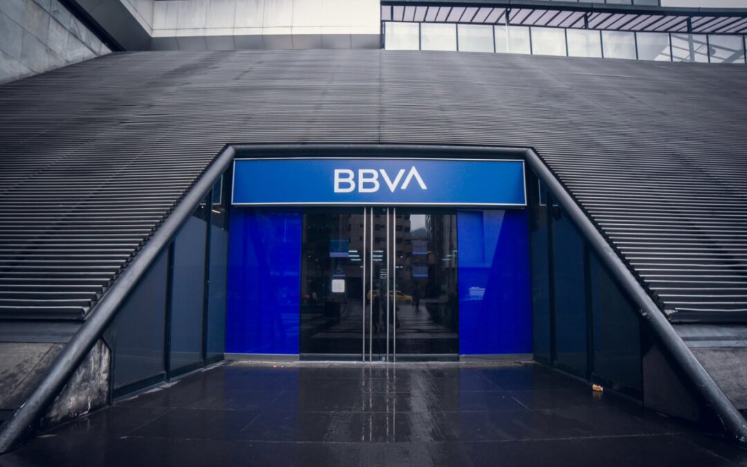 BBVA analizará propuesta de bajar tasas de interés para damnificados por terremoto