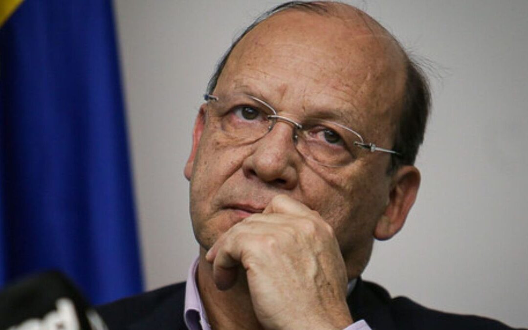 “La palabra renuncia surge como inevitable”: Germán Ávila abandona el Ministerio de Hacienda